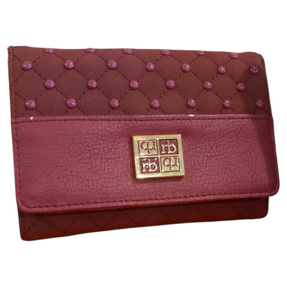 Wallet Purple Compact Sassy with a zipper spacious Classy for every day